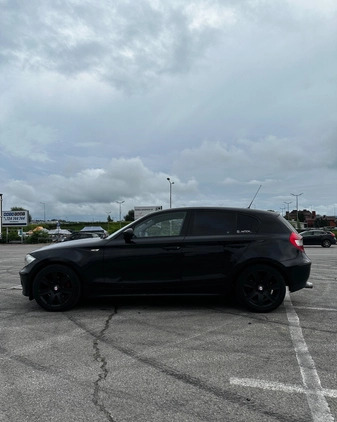 BMW Seria 1 cena 13000 przebieg: 315000, rok produkcji 2004 z Kielce małe 277